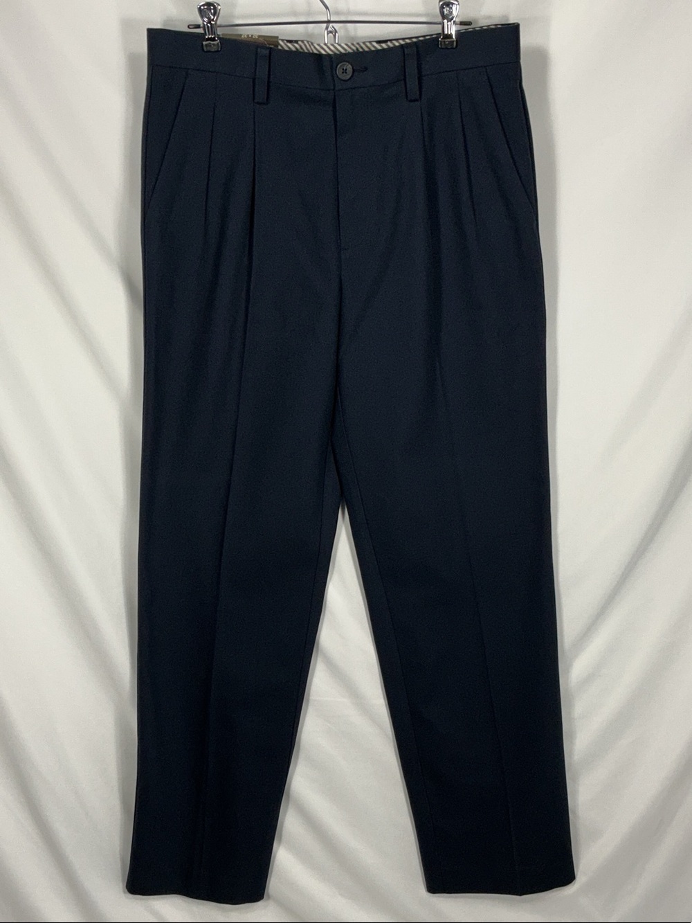 Denver Hayes Men’s Never Iron Chinos Khakis NWT 32x32 Navy Blue 100% Cotton